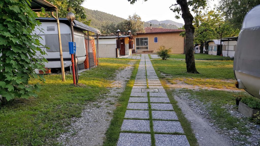 Camping Pilzone 伊塞奥 外观 照片